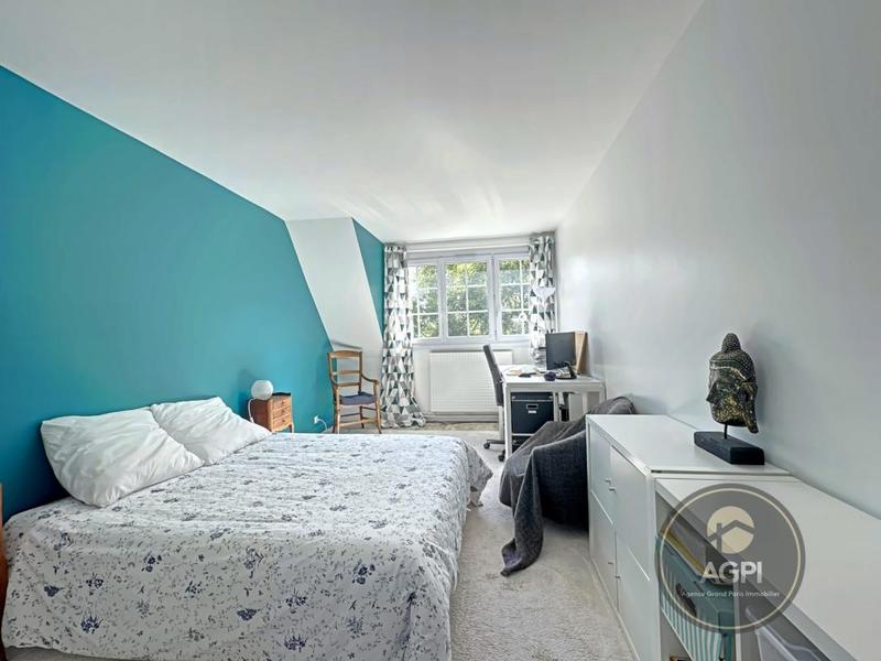 Maison - 148 m² - 8 pièces