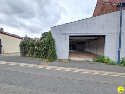 Parking / Garage - 90 m²