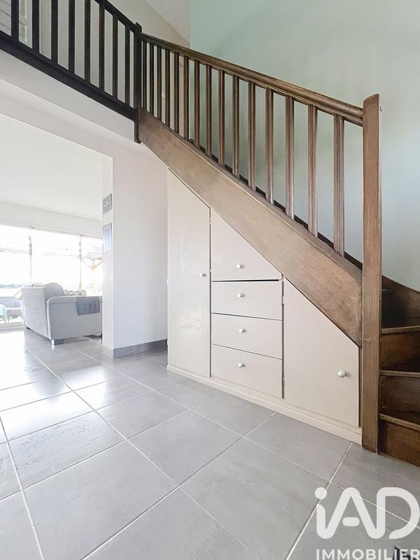 Maison - 168 m² - 6 pièces