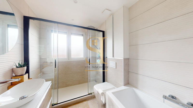 Maison - 101 m² - 5 pièces