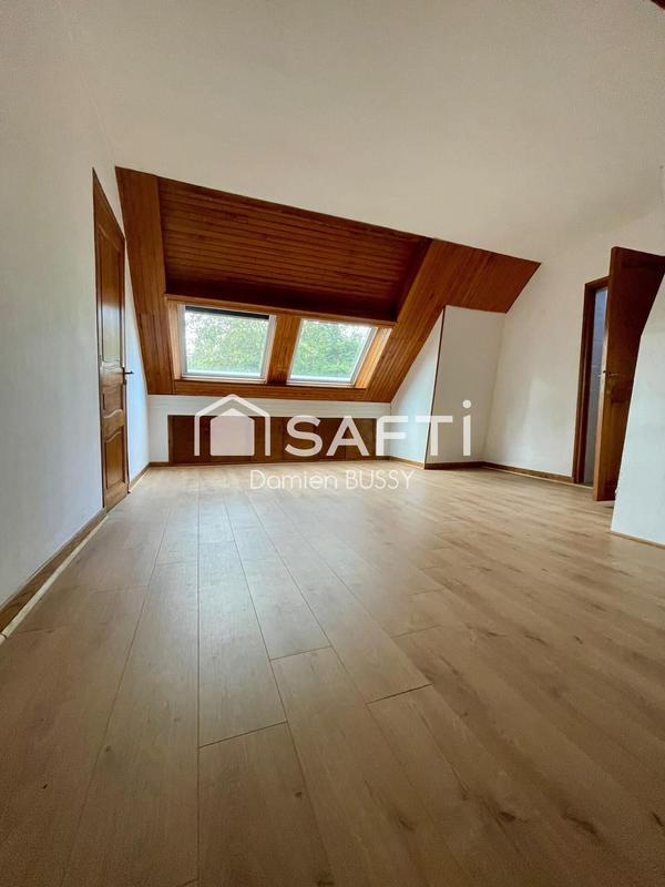 Maison - 160 m² - 8 pièces