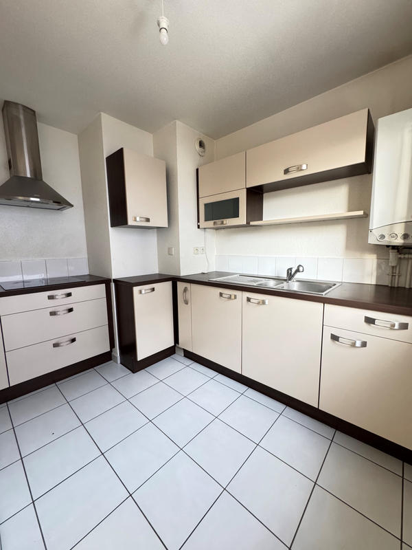 Appartement - 77 m² - 4 pièces