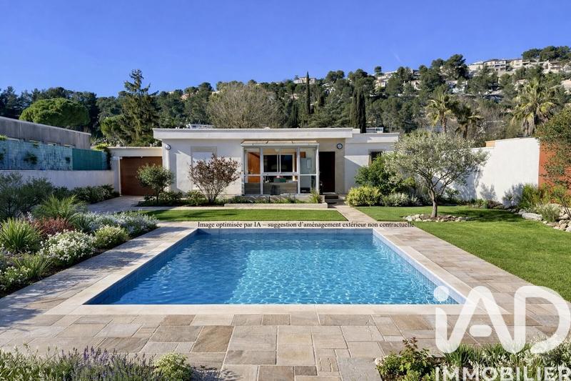 Maison - 179 m² - 5 pièces