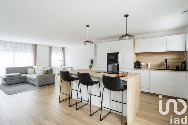 Maison - 95 m² - 4 pièces