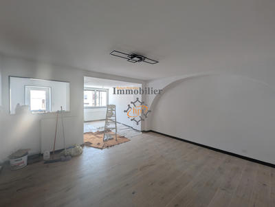 Maison - 85 m² - 3 pièces