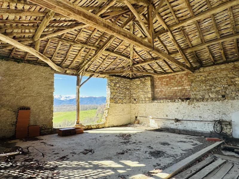 Propriété - 300 m² - 7 pièces