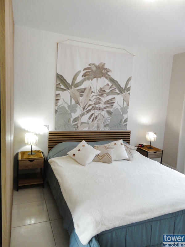 Maison - 102 m² - 4 pièces