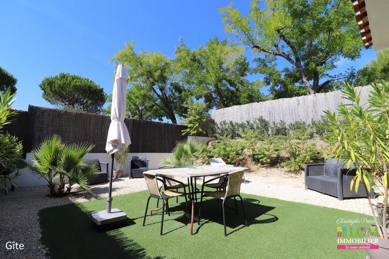 Maison - 195 m² - 8 pièces