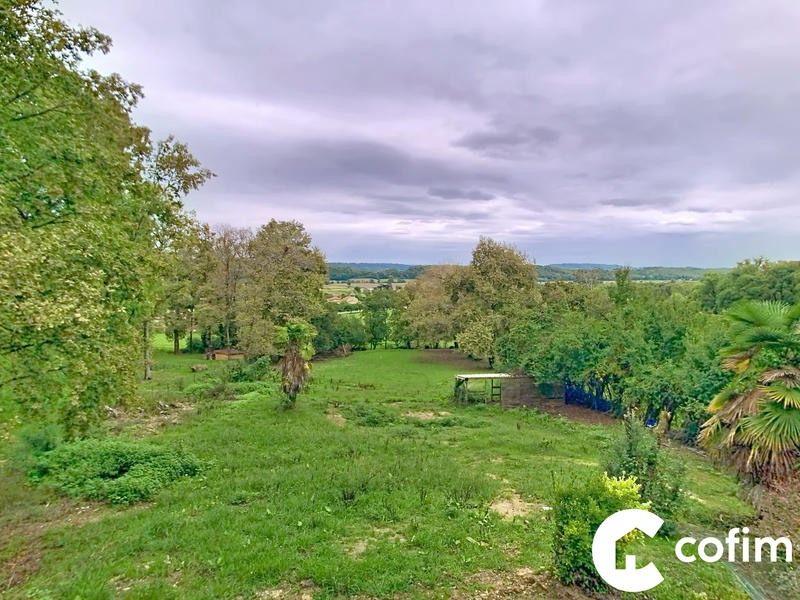 Maison traditionnelle - 176 m² - 7 pièces