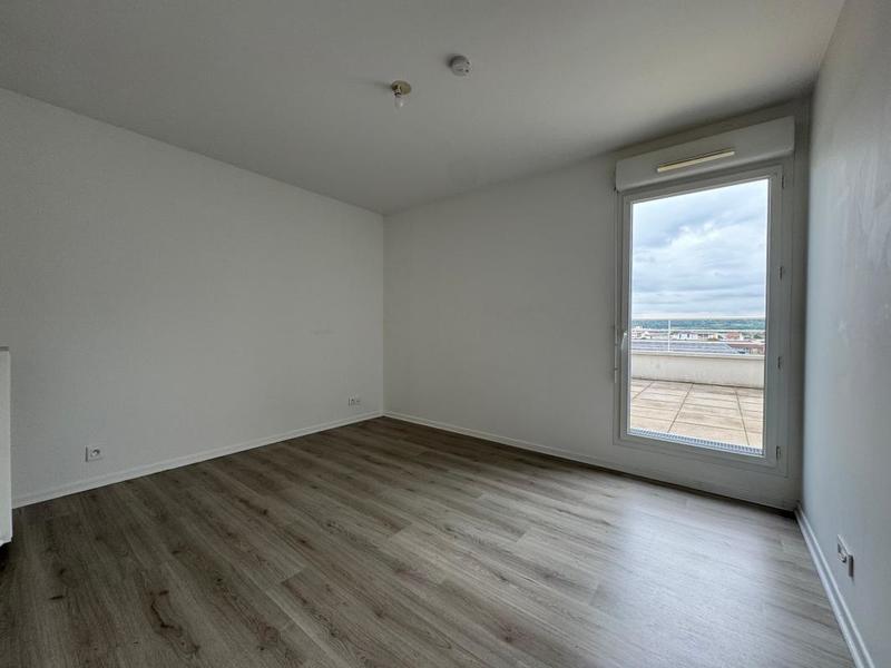 Appartement - 106 m² - 5 pièces