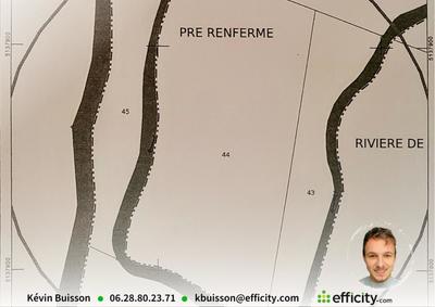 Terrain - 14 100 m²