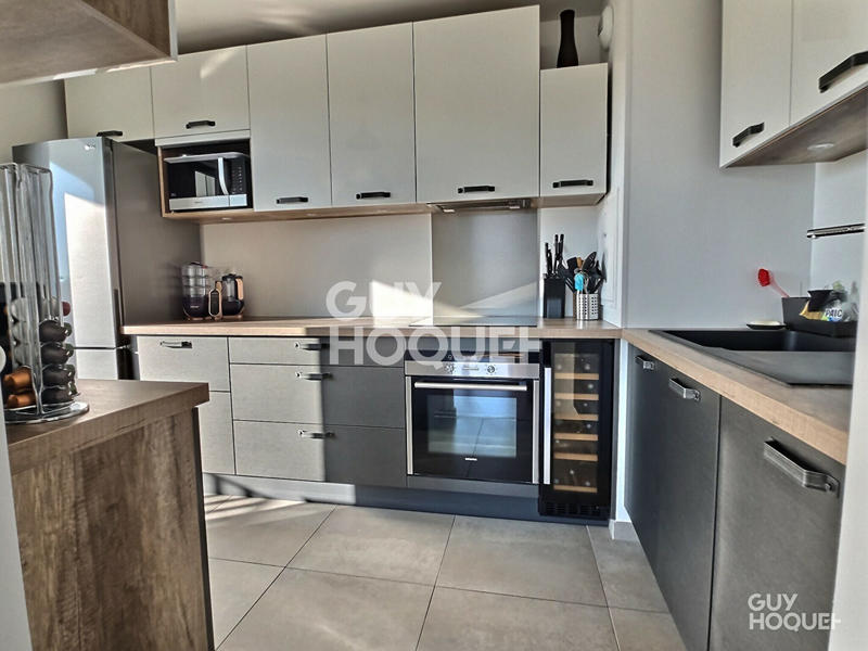 Appartement - 85 m² - 4 pièces