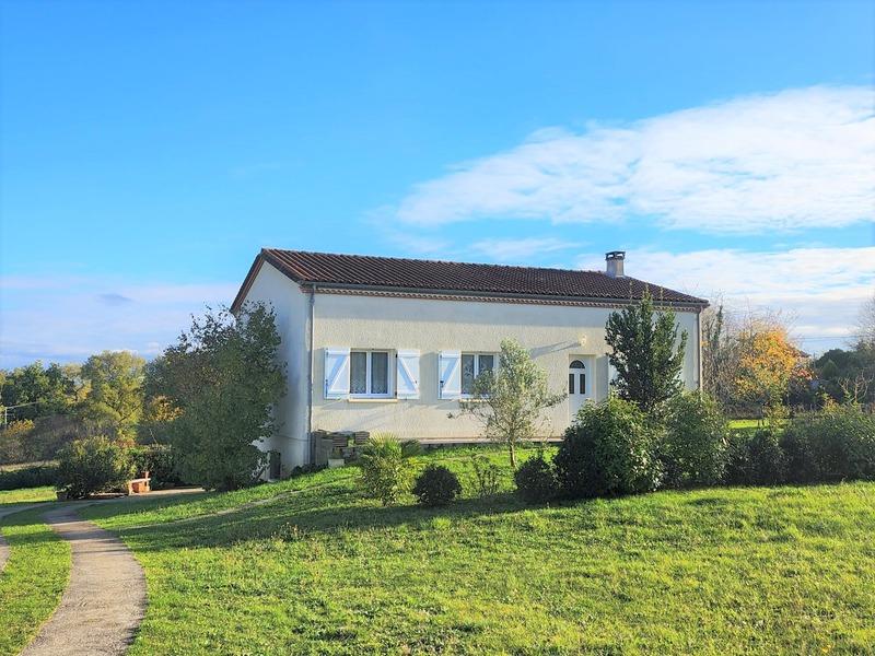 Maison - 85 m² - 5 pièces