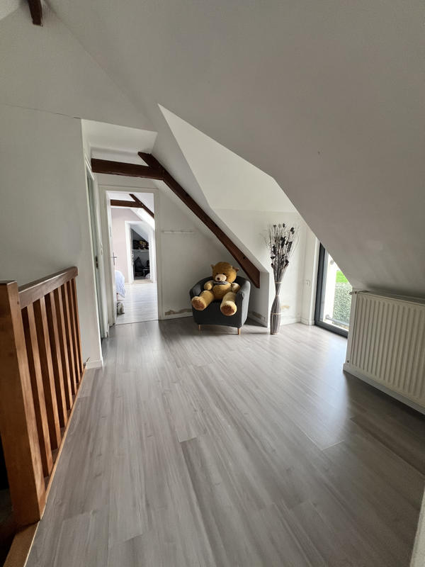 Maison - 167 m² - 6 pièces