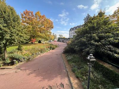 Appartement - 106 m² - 4 pièces