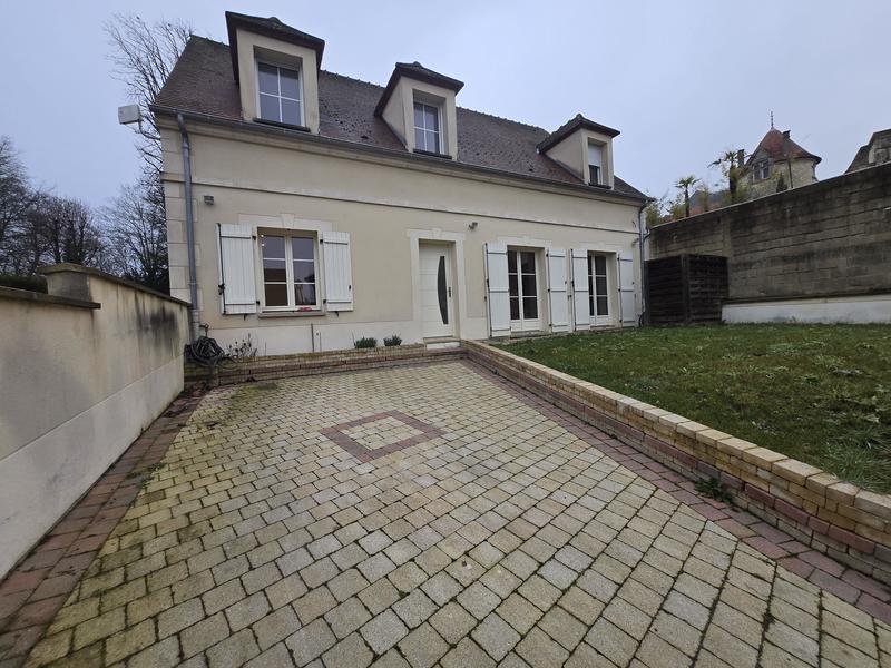 Maison - 76 m² - 4 pièces