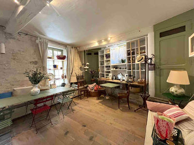 Maison - 184 m² - 6 pièces