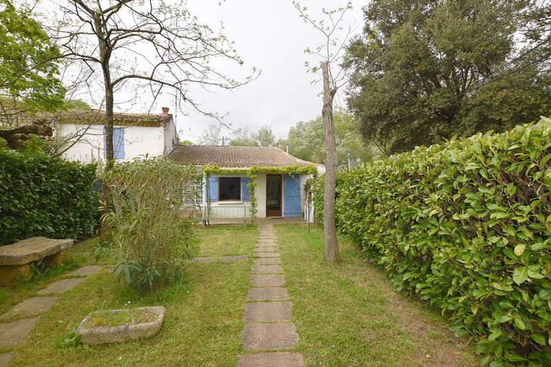 Mas - 232 m² - 7 pièces