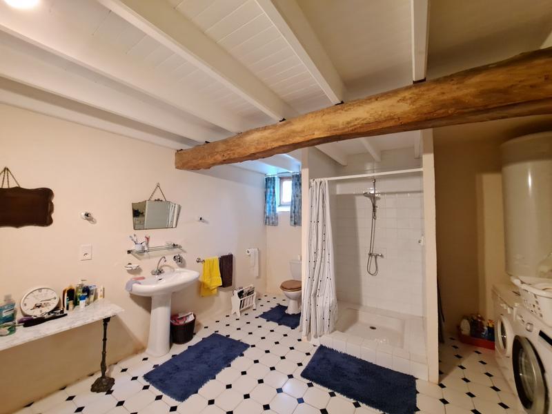 Maison - 186 m² - 5 pièces