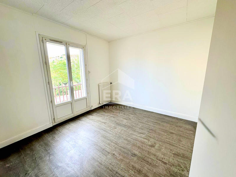 Appartement - 79 m² - 4 pièces