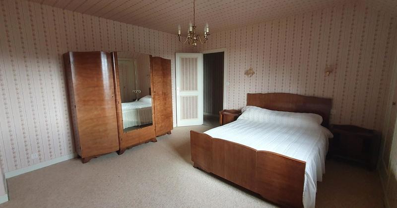 Maison - 165 m² - 7 pièces