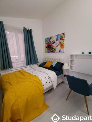 Chambre - 9 m² - 1 pièce