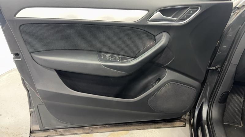 Audi Q3 I 2.0 Tdi 150 s-Tronic 7 s line