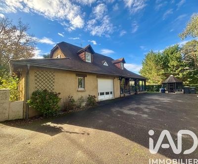 Maison - 200 m² - 8 pièces