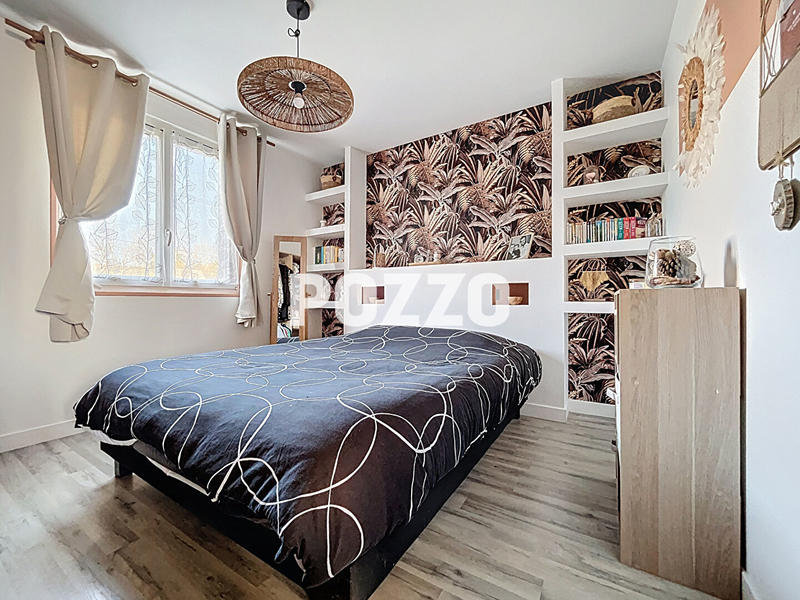 Maison - 84 m² - 4 pièces