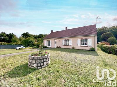 Maison - 98 m² - 5 pièces