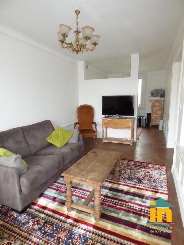 Maison de campagne - 200 m² - 8 pièces