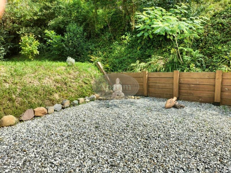 Maison - 190 m² - 6 pièces