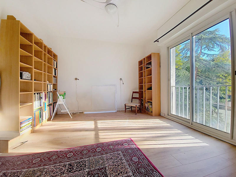 Appartement - 132 m² - 5 pièces