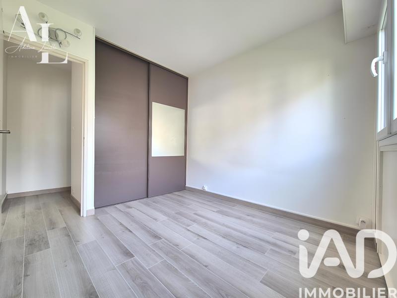 Appartement - 95 m² - 5 pièces