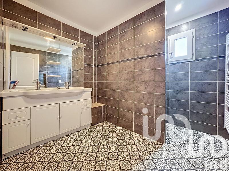 Maison - 112 m² - 8 pièces