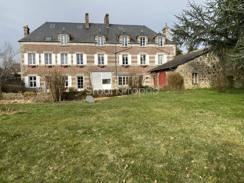 Maison - 500 m² - 19 pièces