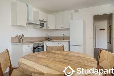 Chambre - 10 m² - 1 pièce