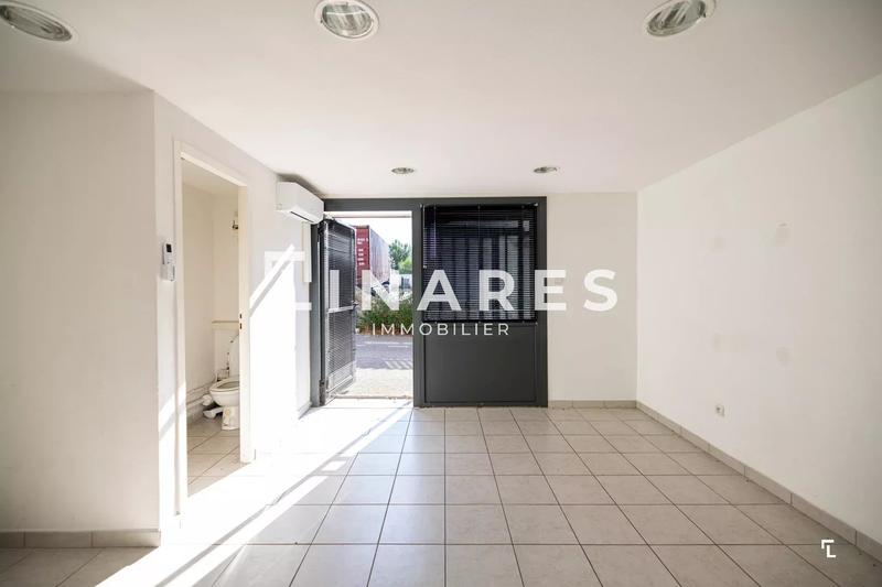 Magasins - 20 m² - 1 pièce