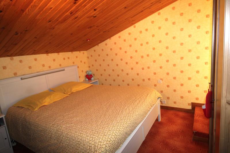 Maison traditionnelle - 205 m² - 7 pièces