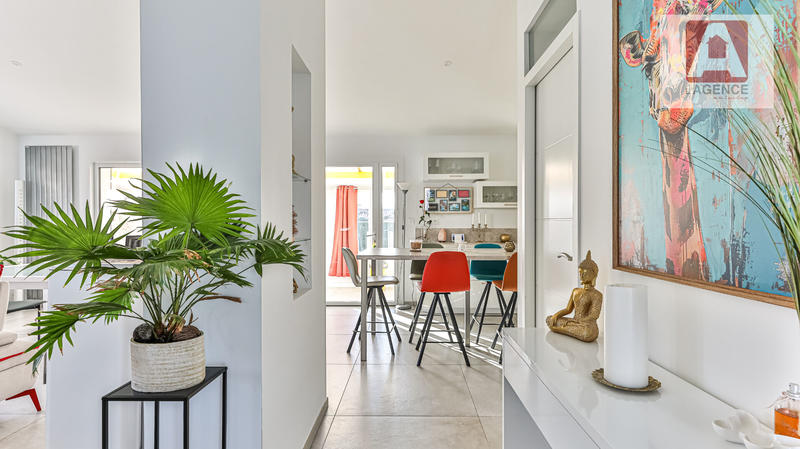 Maison - 123 m² - 5 pièces