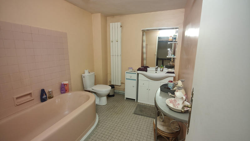 Maison - 167 m² - 6 pièces