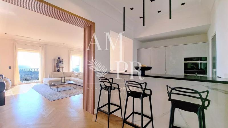 Appartement - 130 m² - 4 pièces