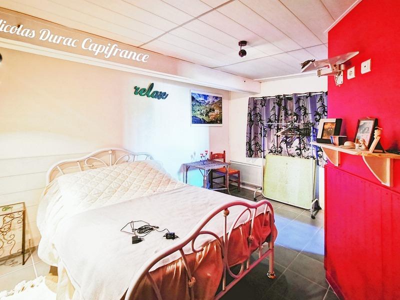 Maison - 453 m² - 14 pièces