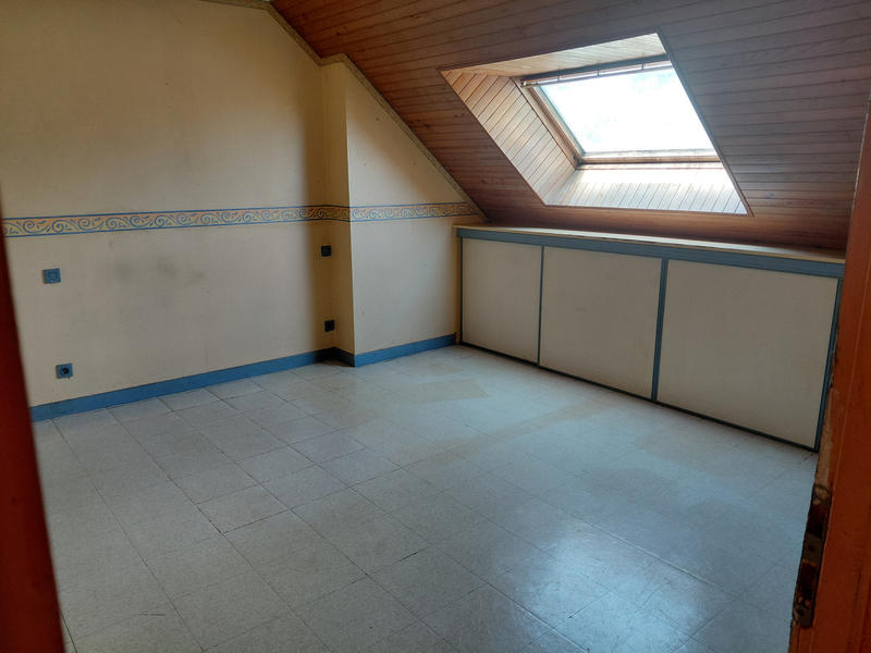 Maison - 167 m² - 7 pièces