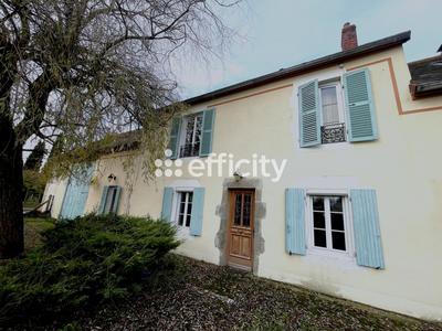 Maison - 215 m² - 6 pièces