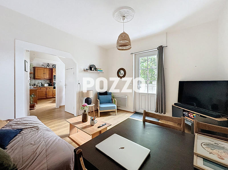 Maison - 90 m² - 6 pièces