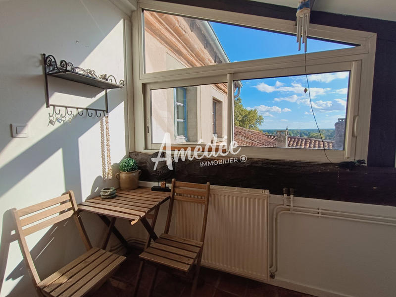 Appartement - 120 m² - 4 pièces