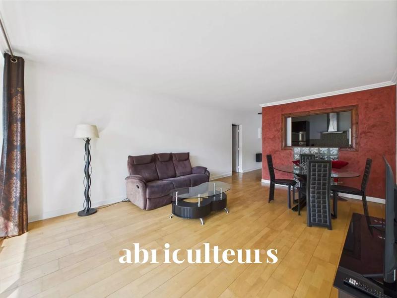 Appartement - 86 m² - 3 pièces