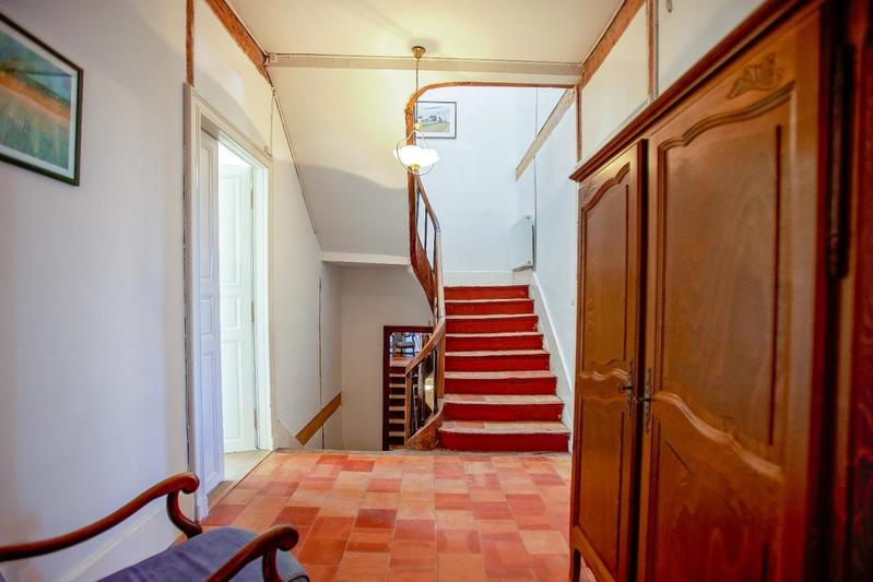 Propriété - 350 m² - 8 pièces