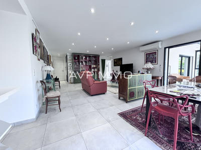 Villa - 147 m² - 4 pièces